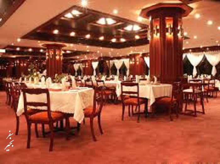 رستوران لوتوس هتل پارس شیراز 
